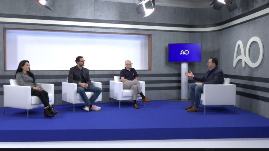 Anteromedial vs. posteromedial reconstructions