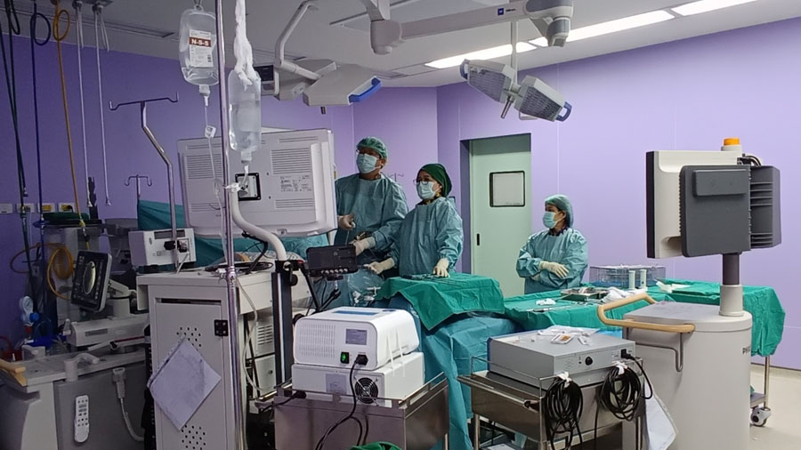 10 essentials to know before starting lumbar endoscopic spine surgery