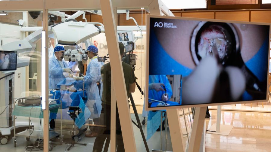 AO Davos Courses Minimally Invasive Spine Surgery