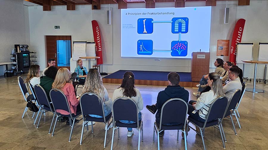 AO Trauma Advanced Kurs für OP Fachpersonal in Zuchwil zum Thema „Rund ums Femur“