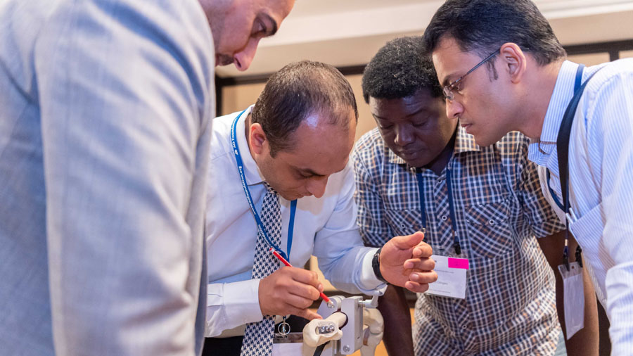 AO Recon Course Principles of Total Hip and Knee Arthroplasty
