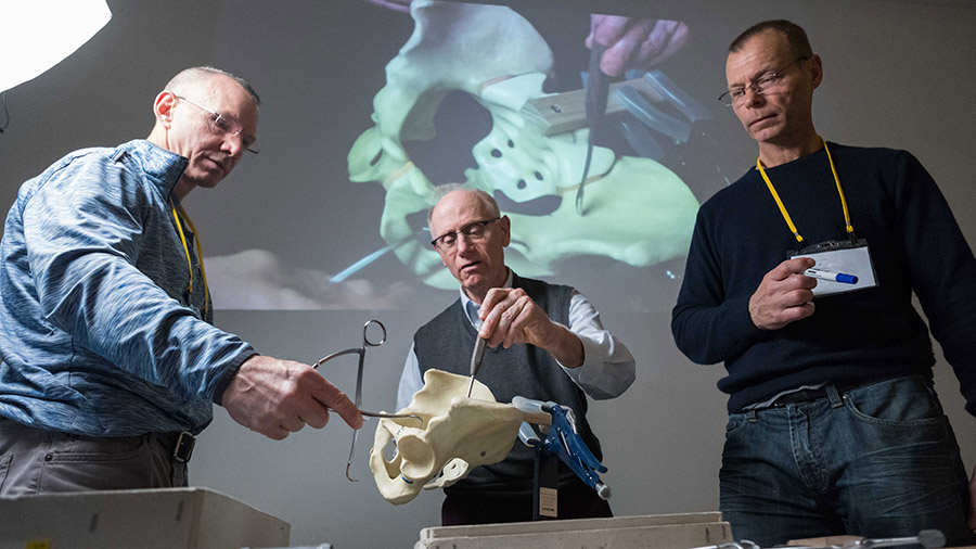 AO Recon Course Complex Total Hip and Knee Arthroplasty