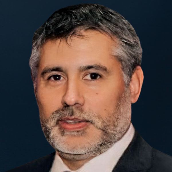 Marcelo Flores