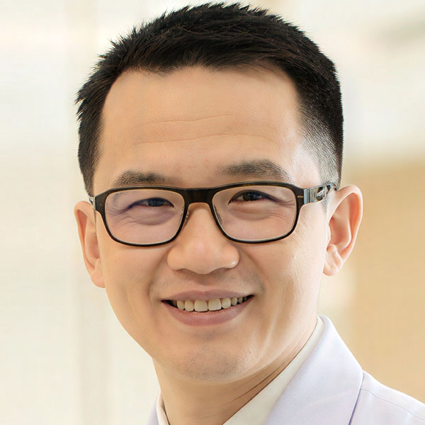Dr Chatchanin Mayurasakorn